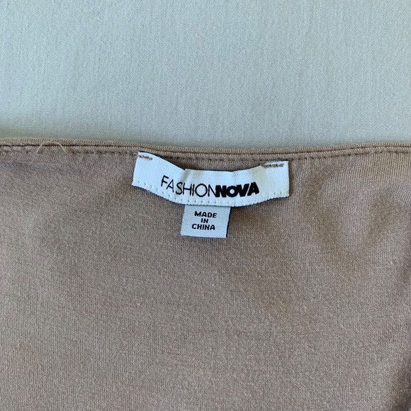 Fashion Nova Mocha and Black Women’s Kiki Crop Top Size XS (GUC) - Picture 7 of 10